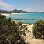 Sarah Elegance And Relaxation Cala Sinzias